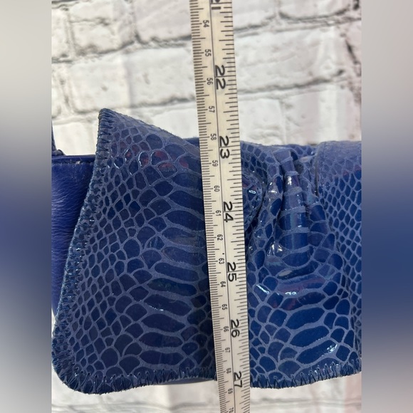 Chi by Carlos Falchi small bright blue crossbody. - Picture 8 of 8